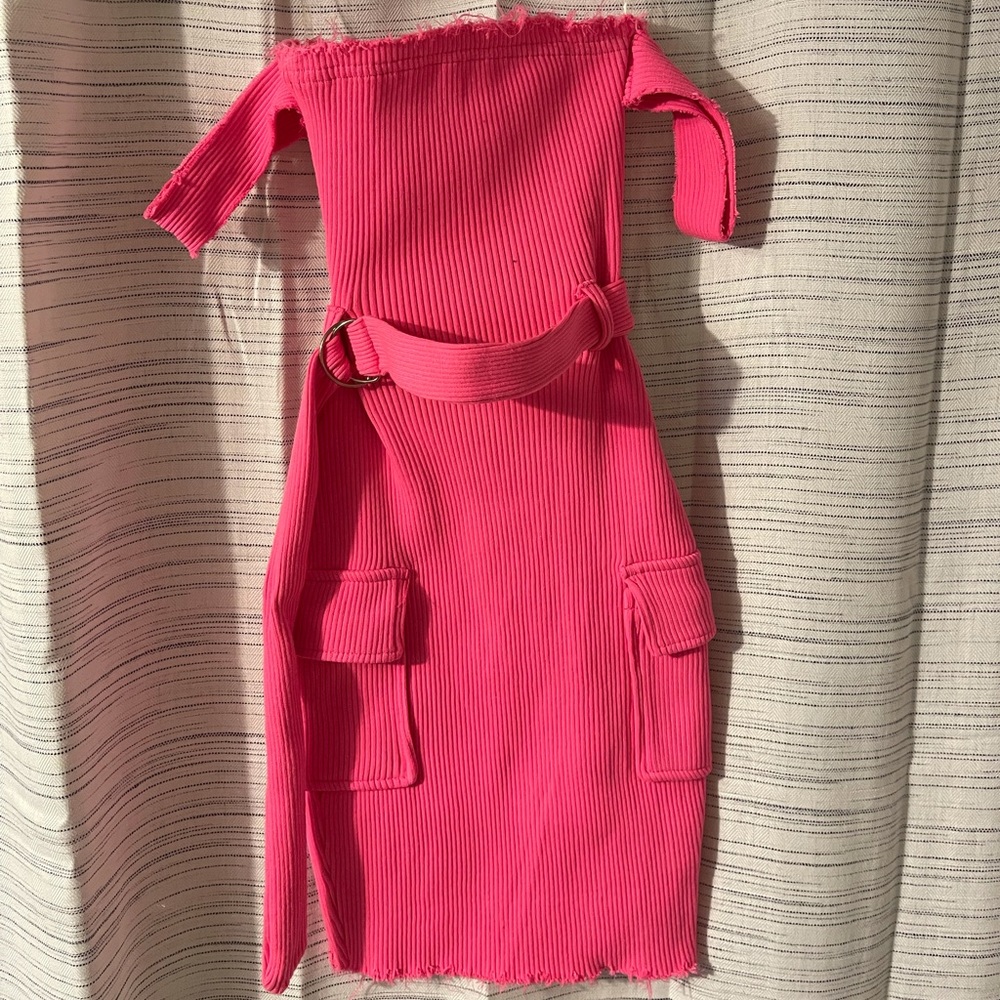 Fashion nova pink dress size small